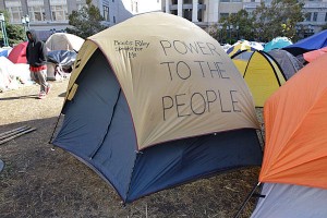1110-OCCUPY-OAKLAND-TENTS_full_600